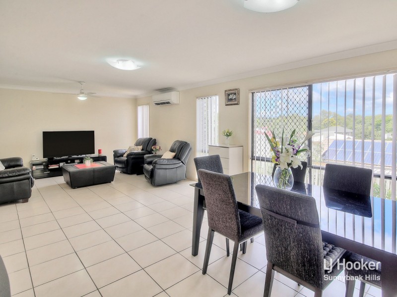 12 Holling Close, Kuraby QLD 4112