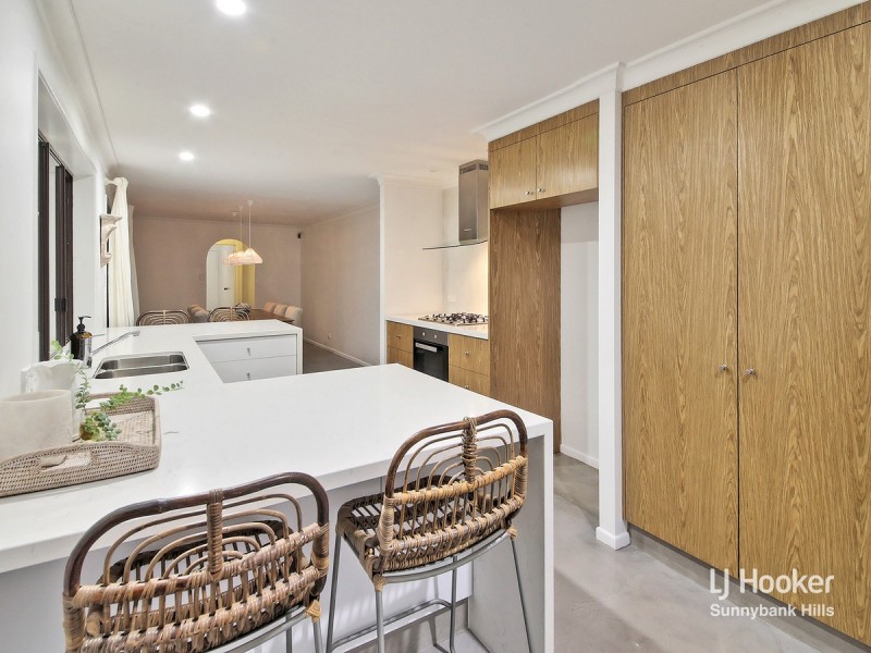 3 Hoover Court, Stretton QLD 4116