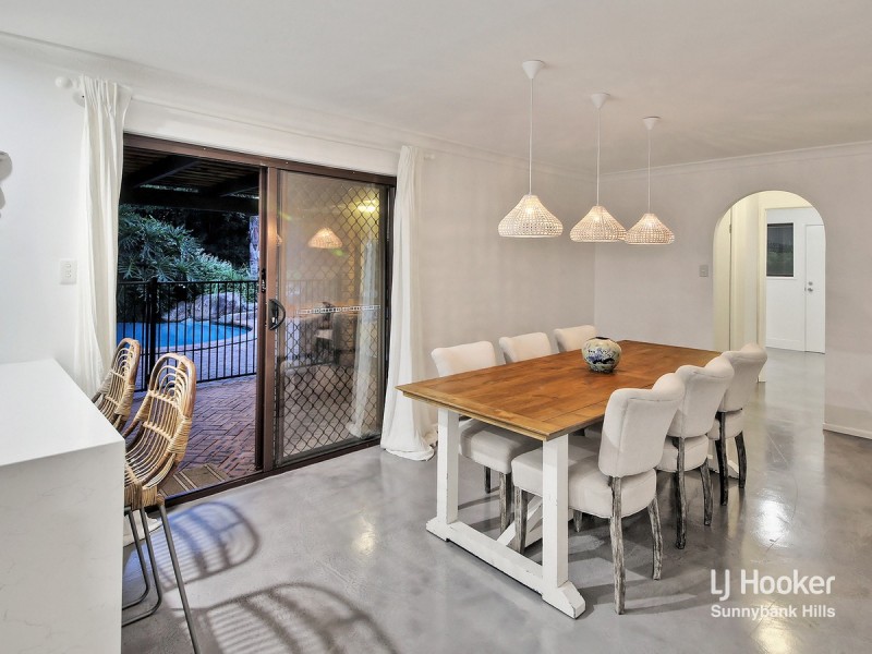 3 Hoover Court, Stretton QLD 4116