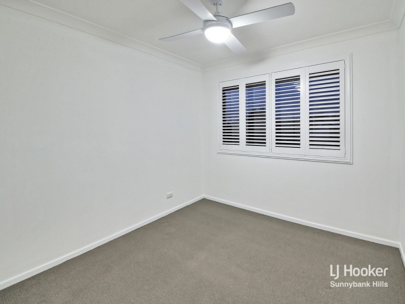 3 Hoover Court, Stretton QLD 4116