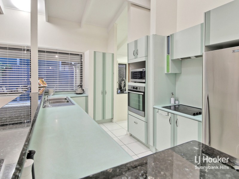 76 Dunedin Street, Sunnybank QLD 4109