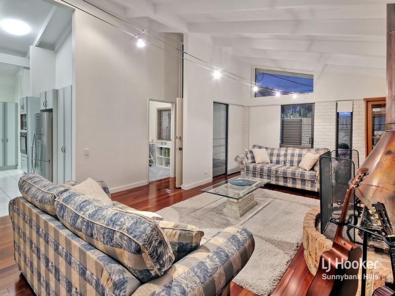 76 Dunedin Street, Sunnybank QLD 4109