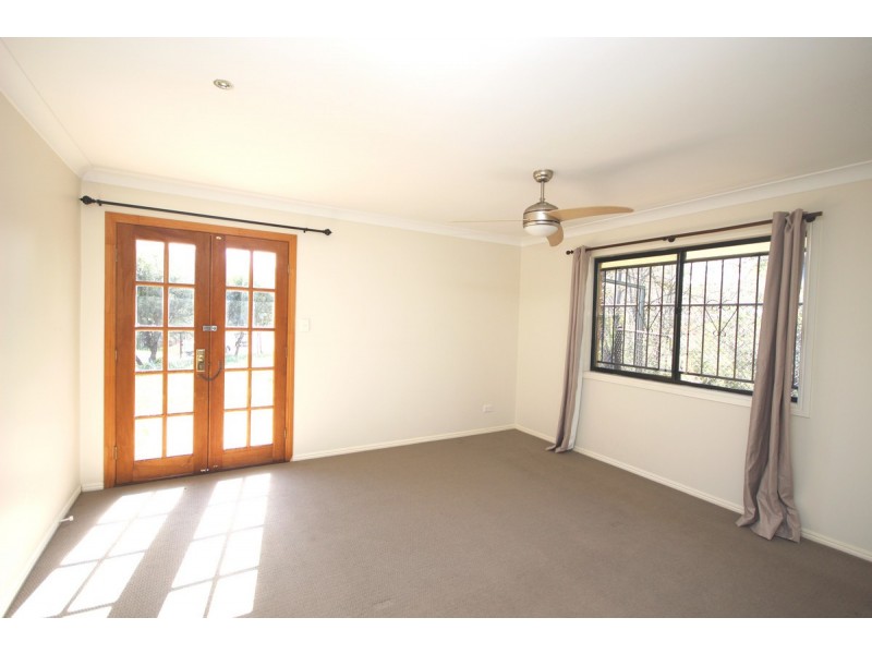 31 Alan Crescent, Eight Mile Plains QLD 4113