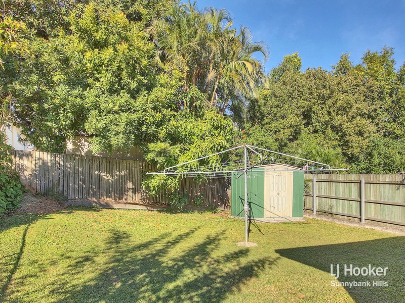92 Cedar Street, Greenslopes QLD 4120