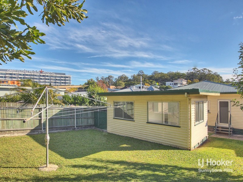 92 Cedar Street, Greenslopes QLD 4120