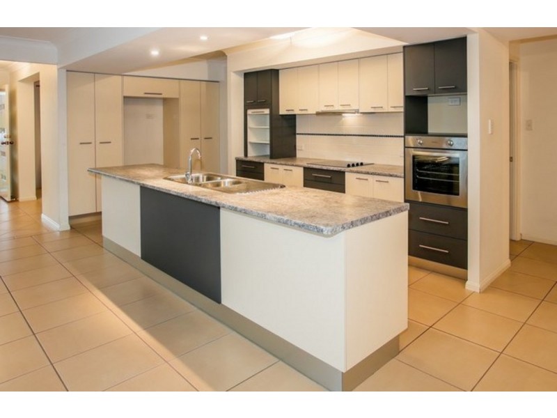 59 Henderson Crescent, Drewvale QLD 4116