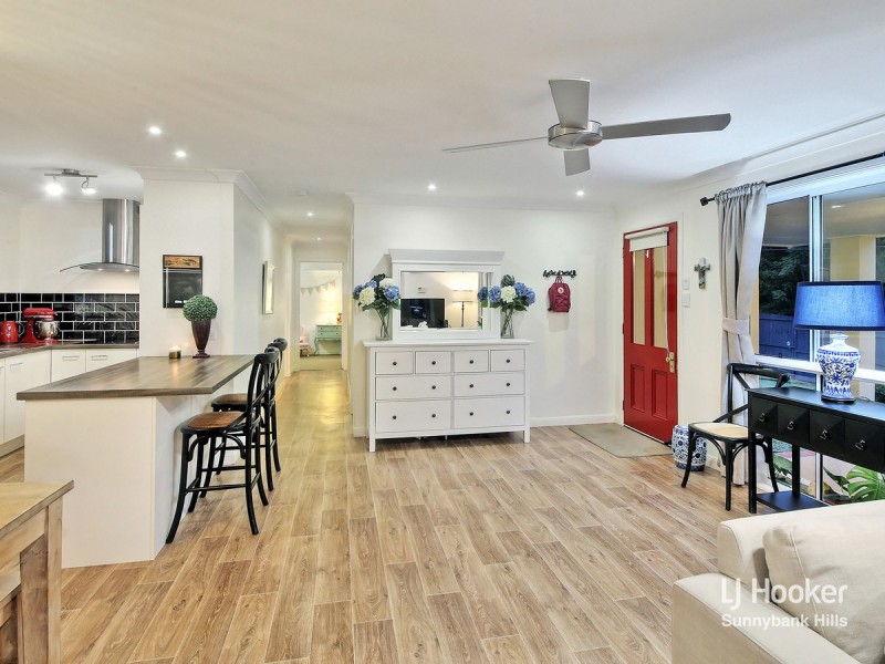 12 Sherrington Street, Sunnybank QLD 4109