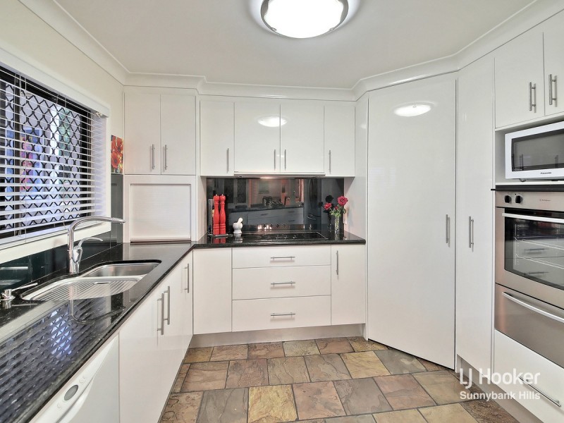 3 Dubarry Street, Sunnybank Hills QLD 4109