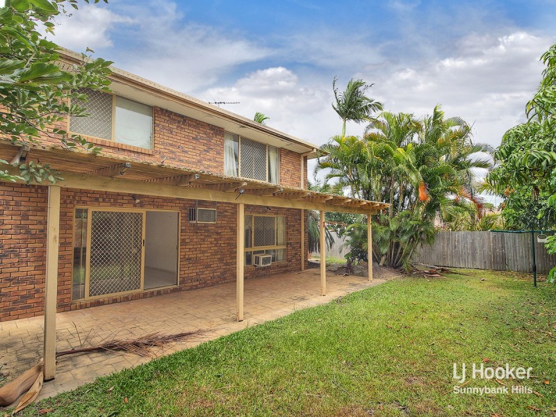 12 Corypha Crescent, Calamvale QLD 4116