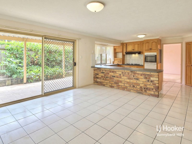12 Corypha Crescent, Calamvale QLD 4116