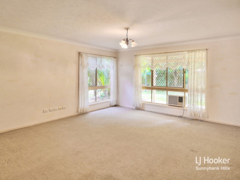 12 Corypha Crescent, Calamvale QLD 4116