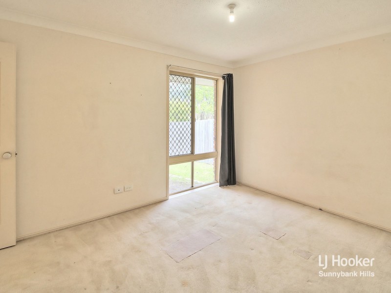12 Corypha Crescent, Calamvale QLD 4116