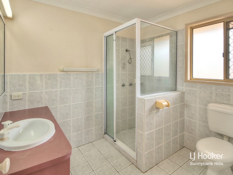 12 Corypha Crescent, Calamvale QLD 4116