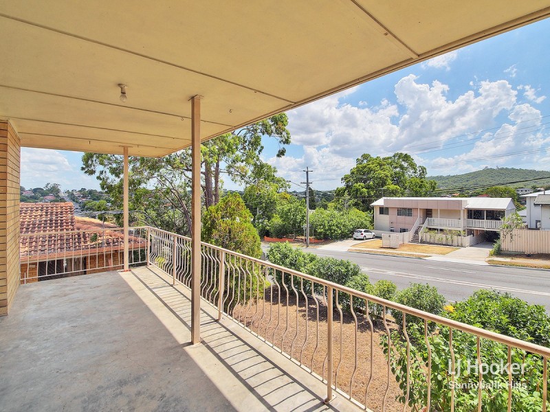 204 Newnham Road, Mount Gravatt East QLD 4122