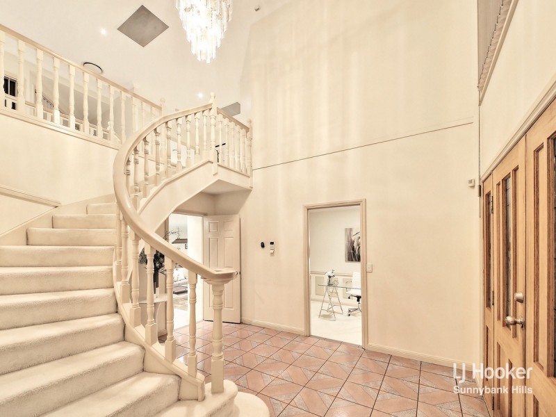 102 The Avenue, Sunnybank Hills QLD 4109