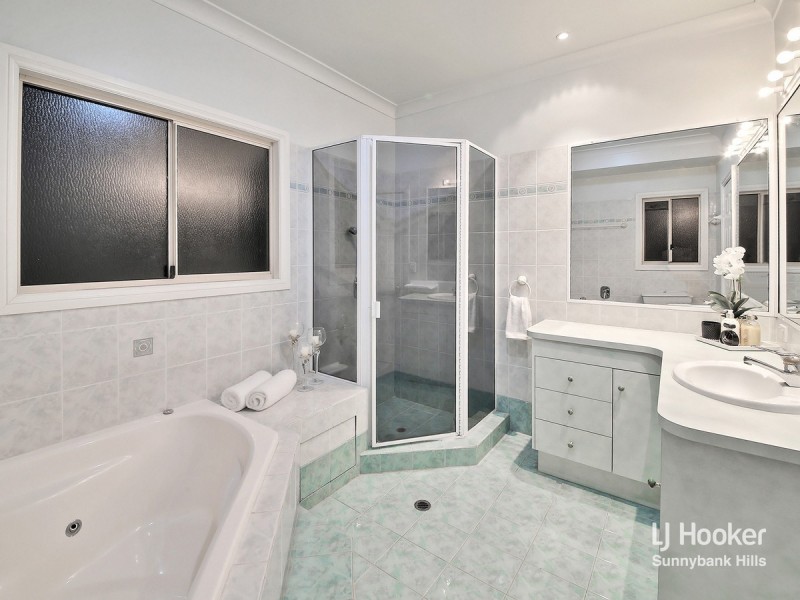 102 The Avenue, Sunnybank Hills QLD 4109