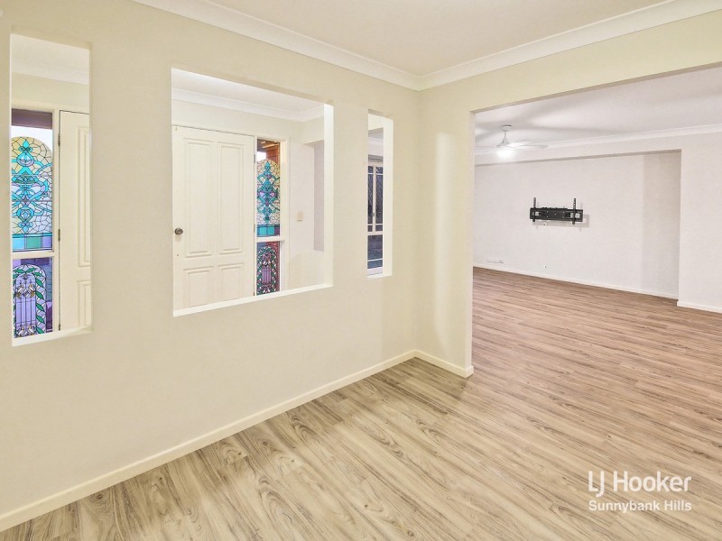 26 Greenlaw Place, Eight Mile Plains QLD 4113