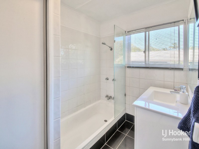 12 Ditton Road, Sunnybank Hills QLD 4109