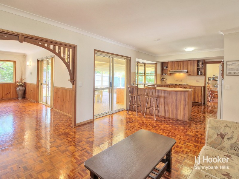 17 Grenadier Court, Runcorn QLD 4113