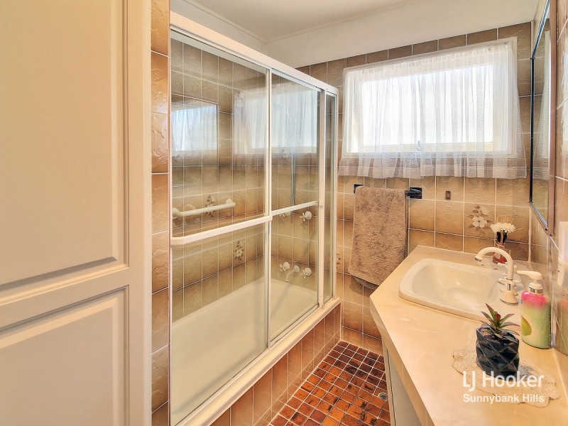 93 Ryhill Road, Sunnybank Hills QLD 4109