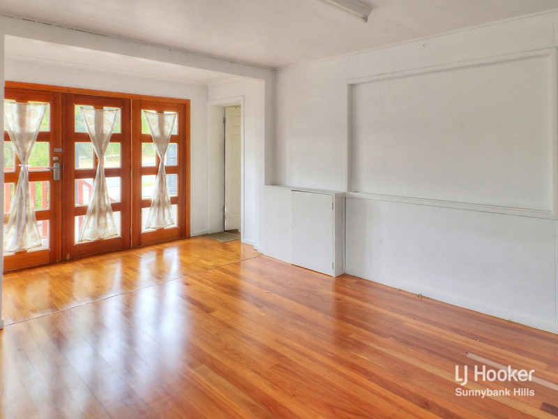 5 Warrigal Road, Runcorn QLD 4113