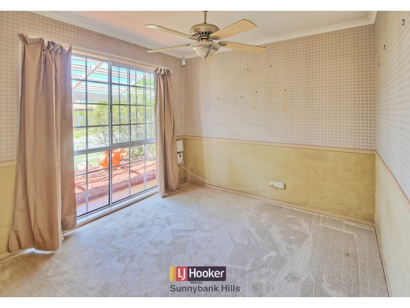 12 Chateau Street, Calamvale QLD 4116