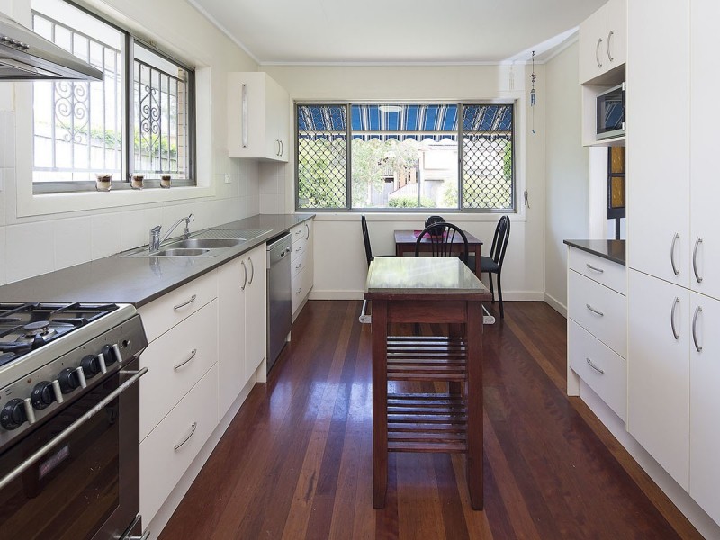 28 Rabaul Street, Moorooka QLD 4105