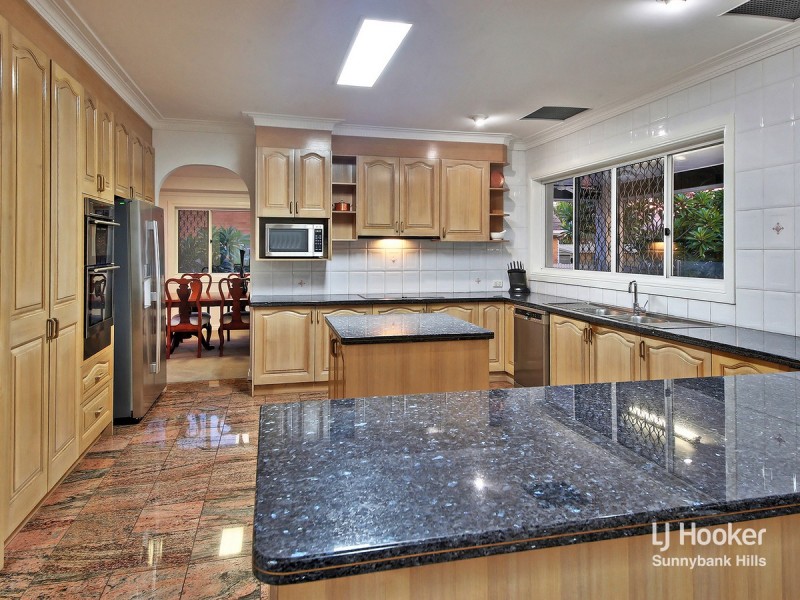 719 Musgrave Road, Robertson QLD 4109