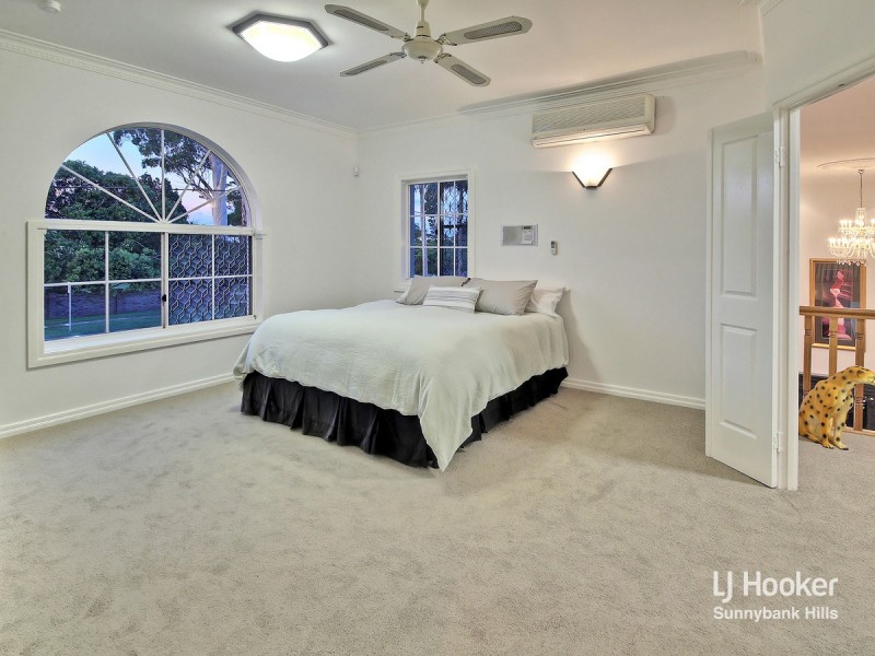 719 Musgrave Road, Robertson QLD 4109