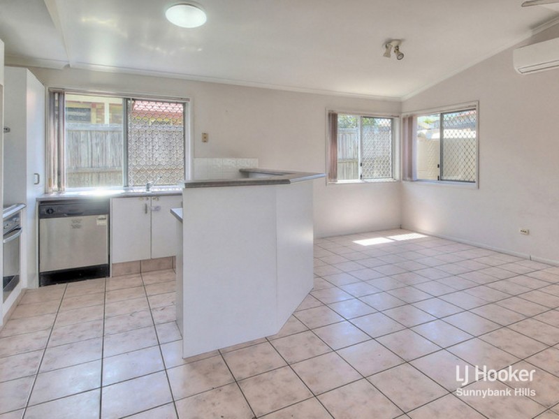 17 Linaria Circuit, Drewvale QLD 4116