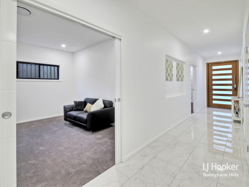 61 Splendour Street, Rochedale QLD 4123