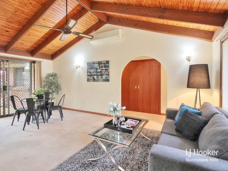 2 Tranquil Street, Sunnybank Hills QLD 4109