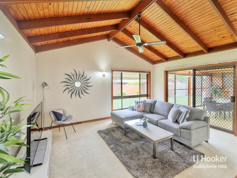 2 Tranquil Street, Sunnybank Hills QLD 4109