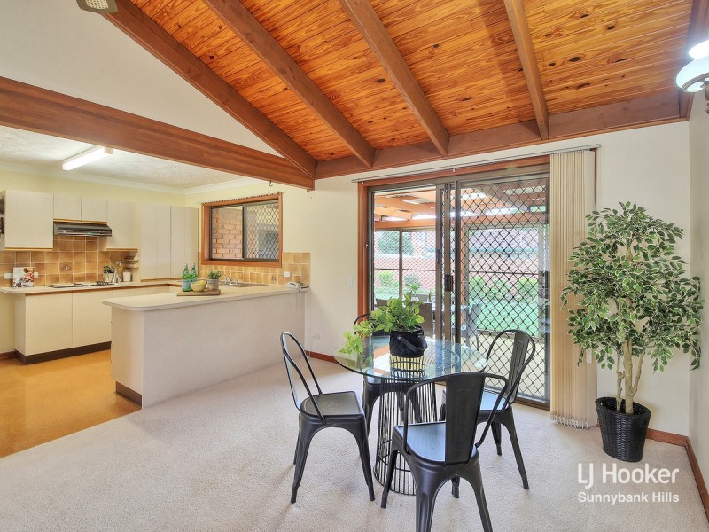 2 Tranquil Street, Sunnybank Hills QLD 4109