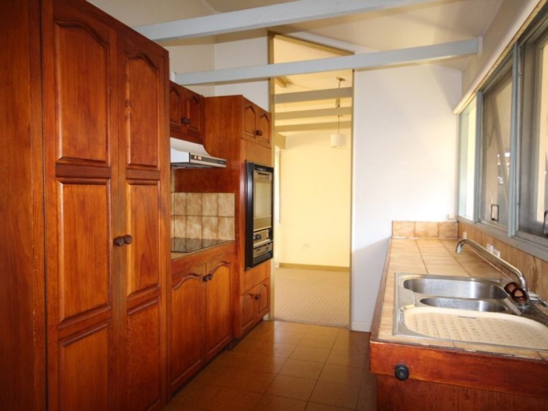 20 Shirland Street, Macgregor QLD 4109