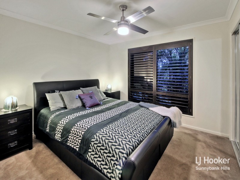 28 Glenelg Place, Parkinson QLD 4115