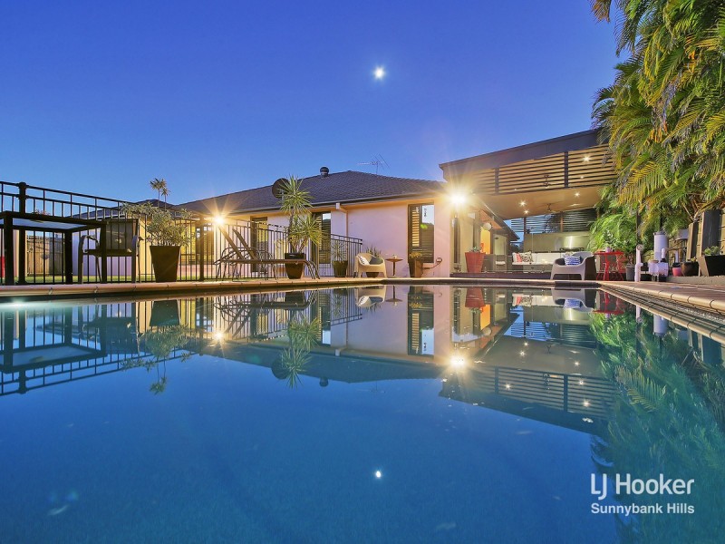 28 Glenelg Place, Parkinson QLD 4115