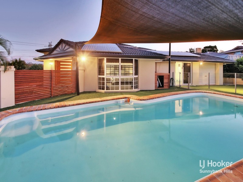 74 Blue Grass Crescent, Eight Mile Plains QLD 4113