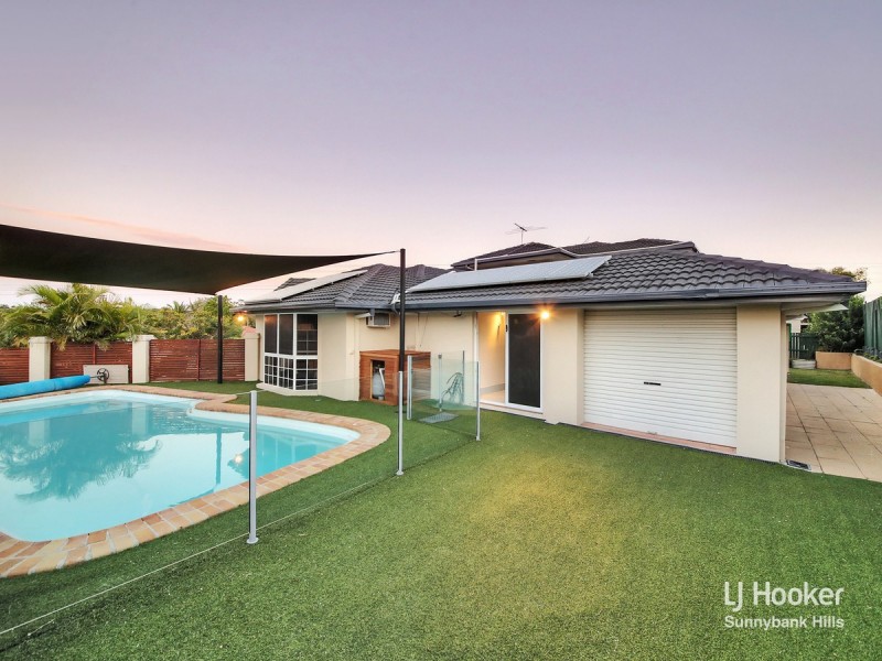 74 Blue Grass Crescent, Eight Mile Plains QLD 4113