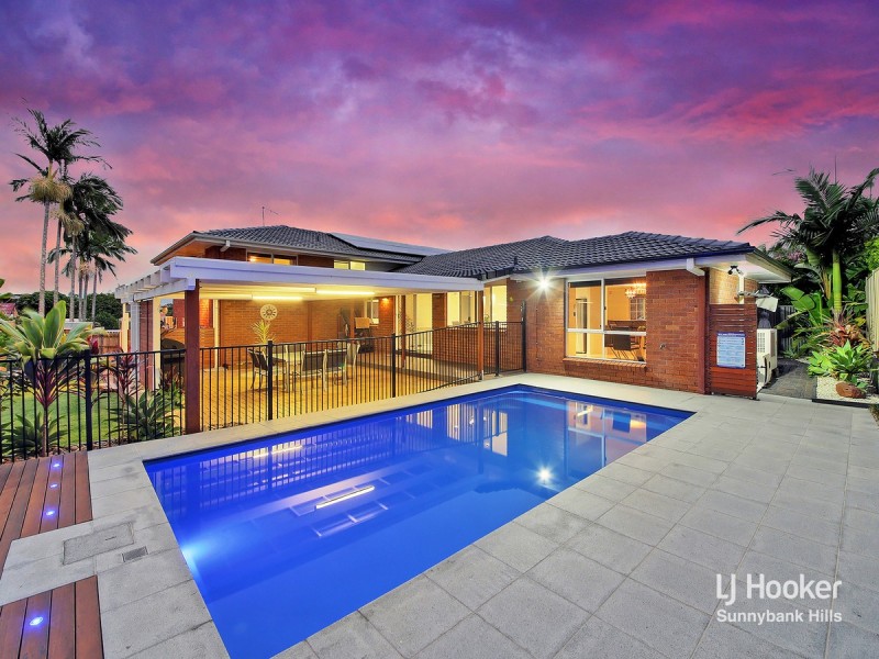 19 McKinley Court, Stretton QLD 4116