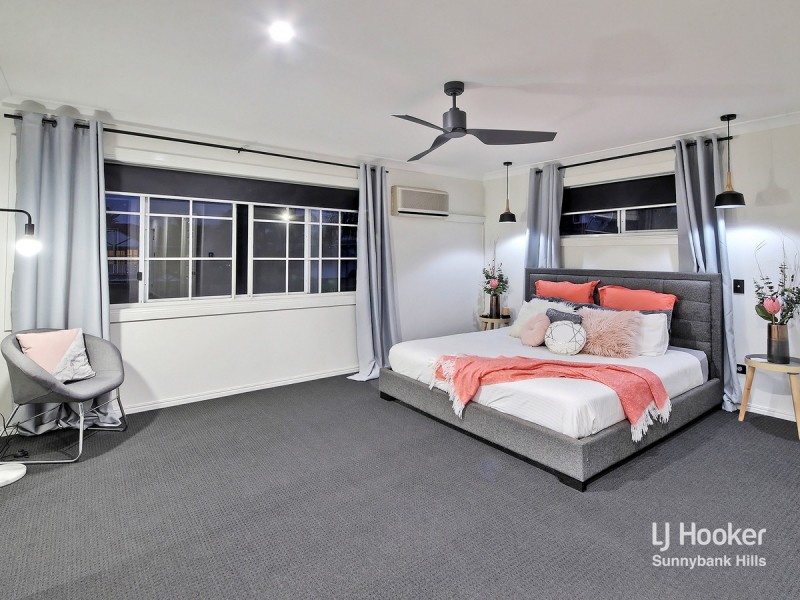 19 McKinley Court, Stretton QLD 4116