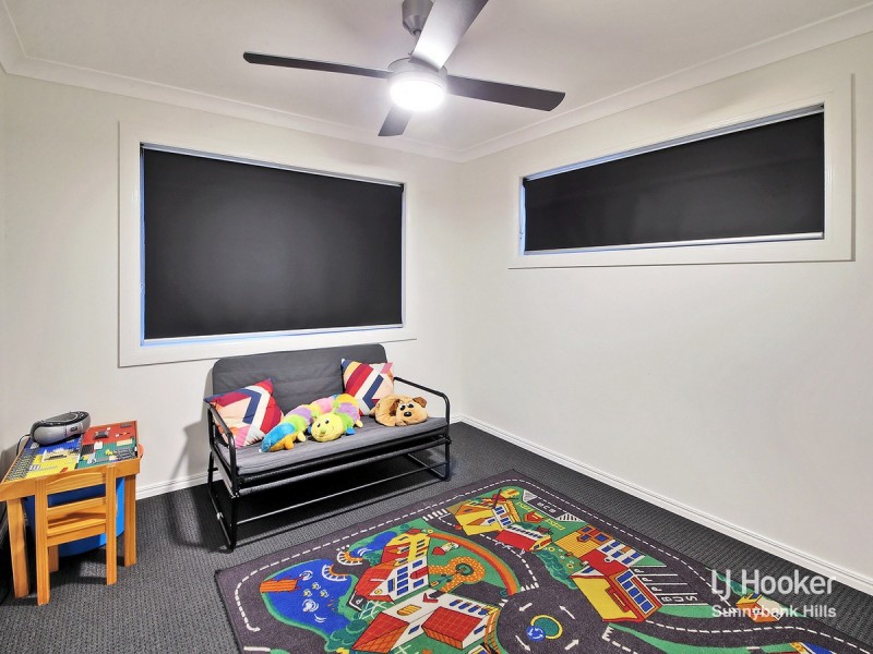 19 McKinley Court, Stretton QLD 4116