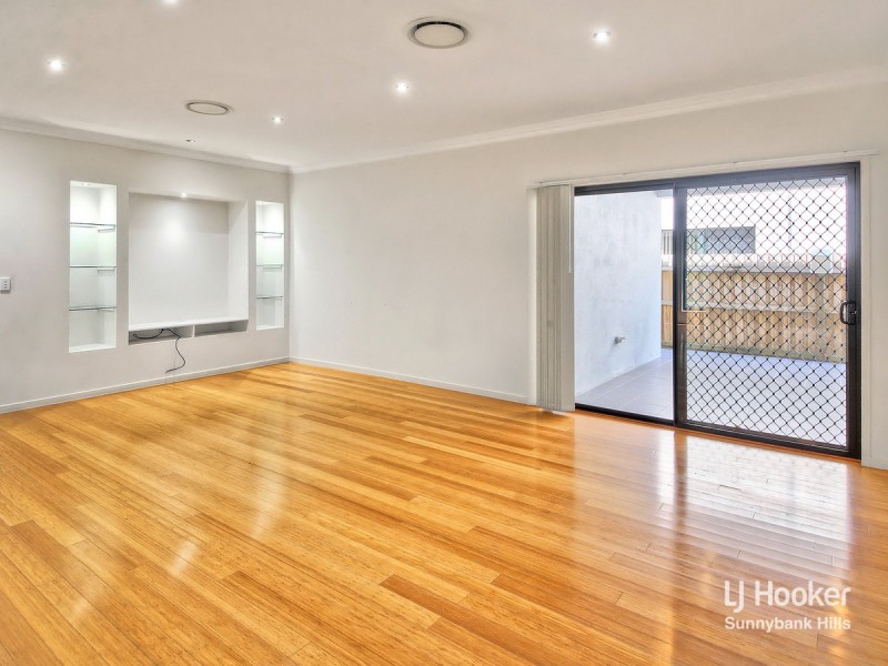 10 Haseler Crescent, Sunnybank Hills QLD 4109