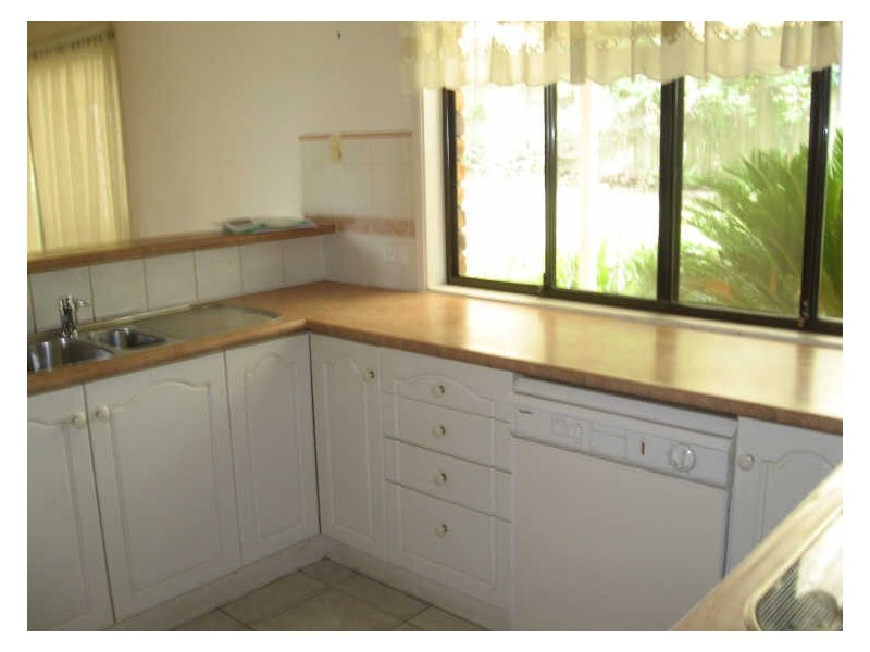 22 Kurru Street, Eight Mile Plains QLD 4113