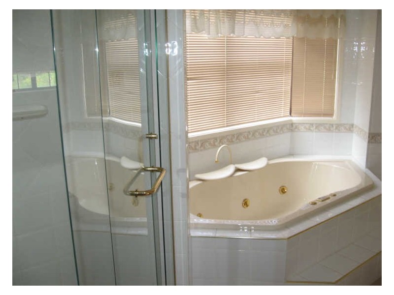 22 Kurru Street, Eight Mile Plains QLD 4113