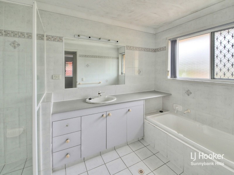 137 Penson Street, Stretton QLD 4116