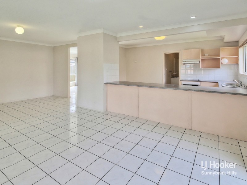 14 Maisie Place, Eight Mile Plains QLD 4113