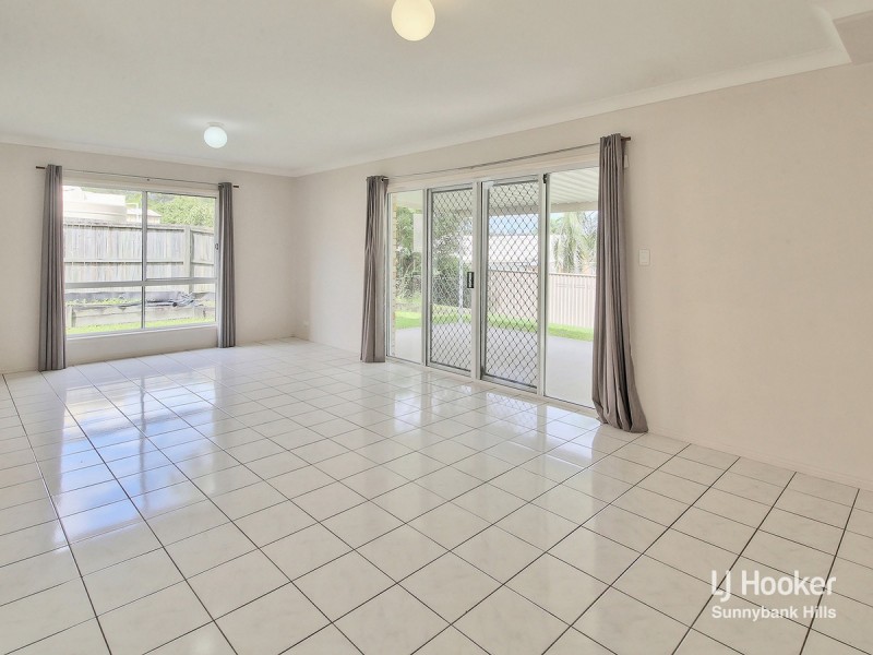 14 Maisie Place, Eight Mile Plains QLD 4113