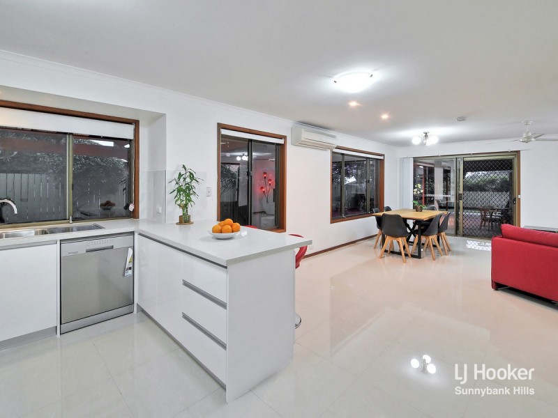 74 Terowi Street, Sunnybank Hills QLD 4109