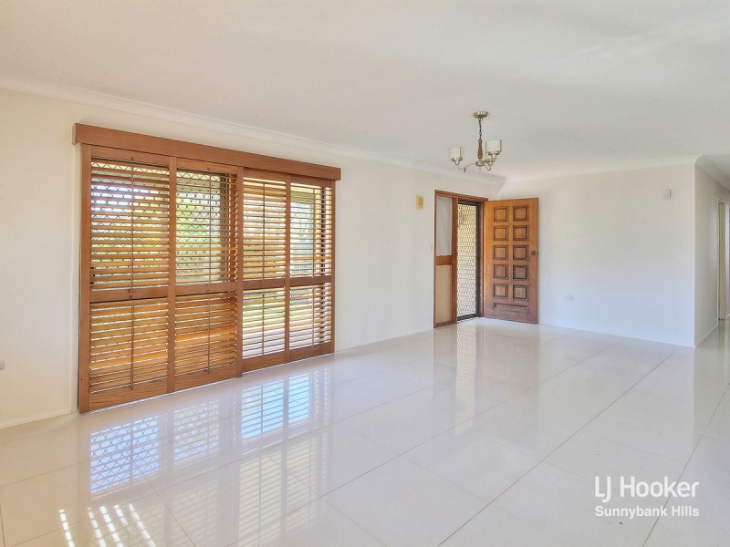 24 Marla Street, Robertson QLD 4109